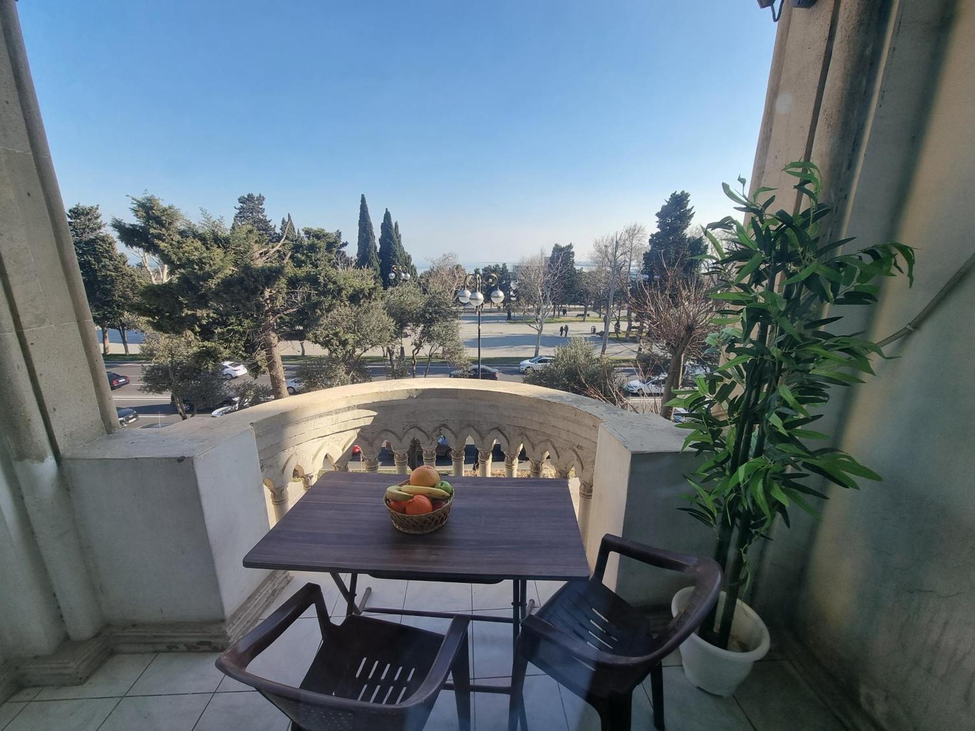Bulvar Apart Baku Bagian luar foto